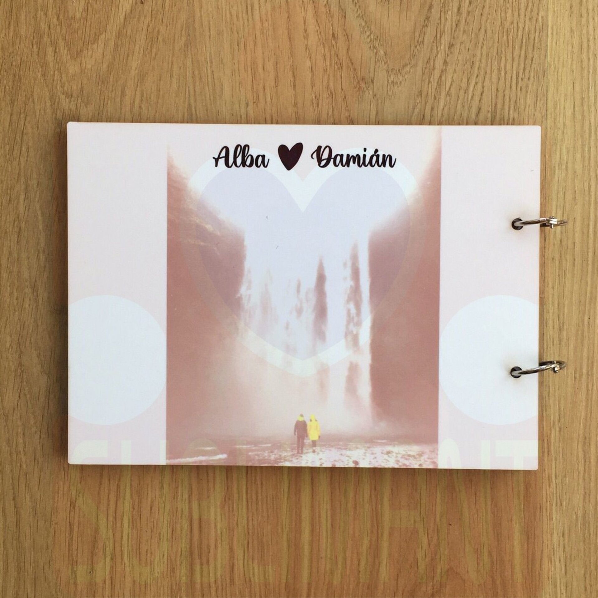 Álbum - Libro firmas en madera color - 2